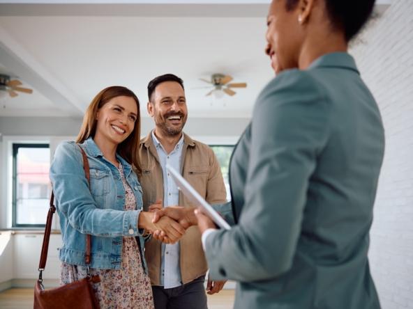 The Hospitality Approach to Real Estate: How Welcome, Trust, and Expertise Lead to a Seamless Home Sale
